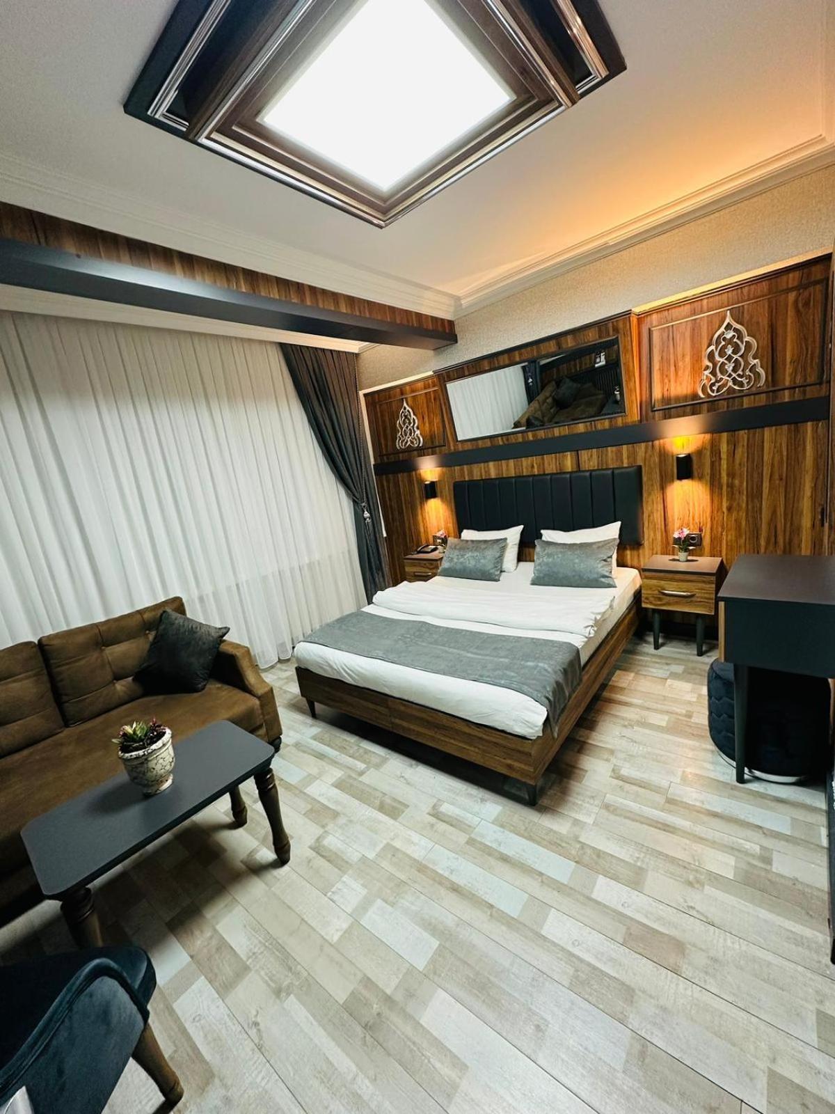 Taksim La Serena Hotels Istambul Exterior foto