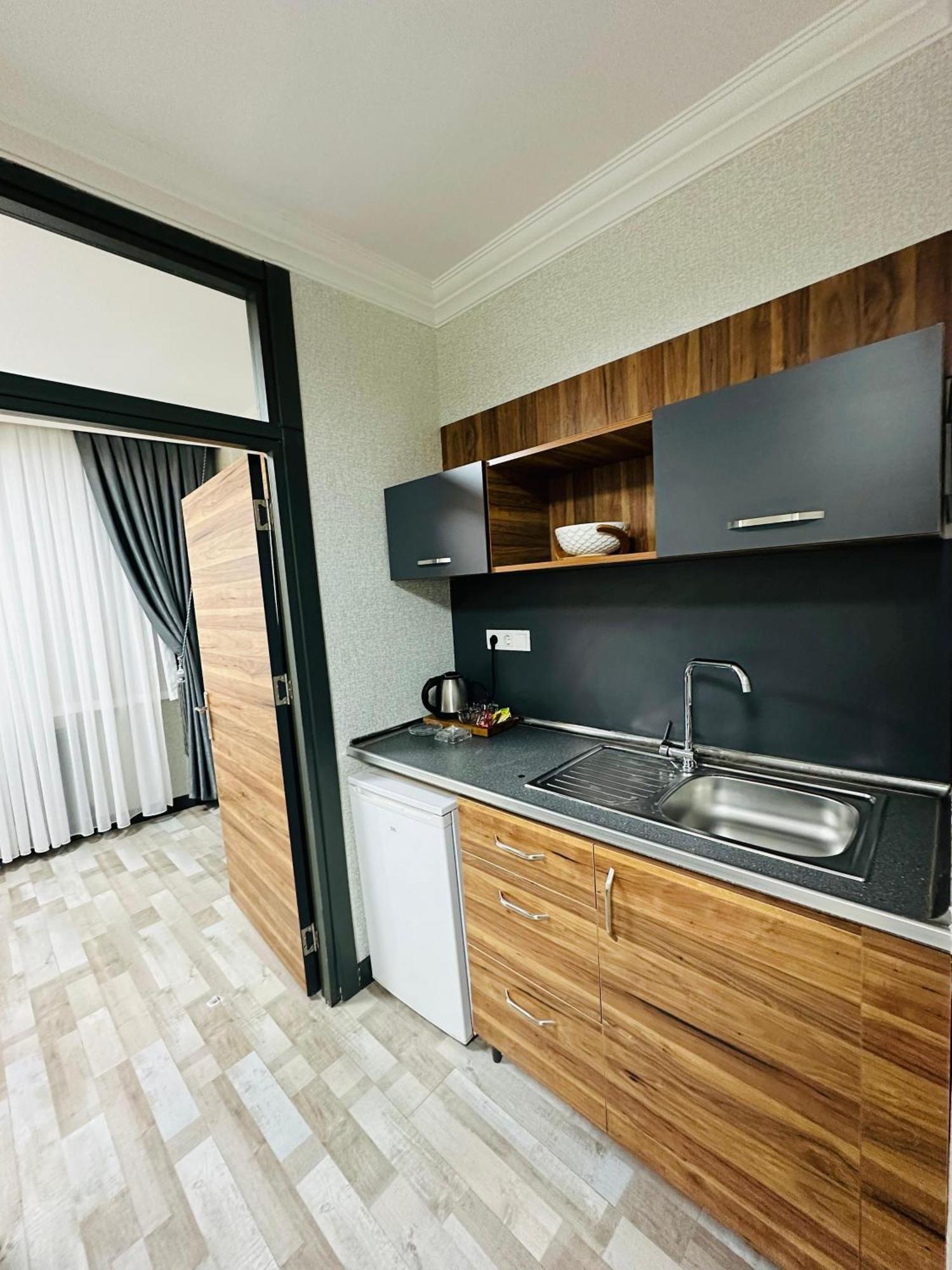 Taksim La Serena Hotels Istambul Exterior foto