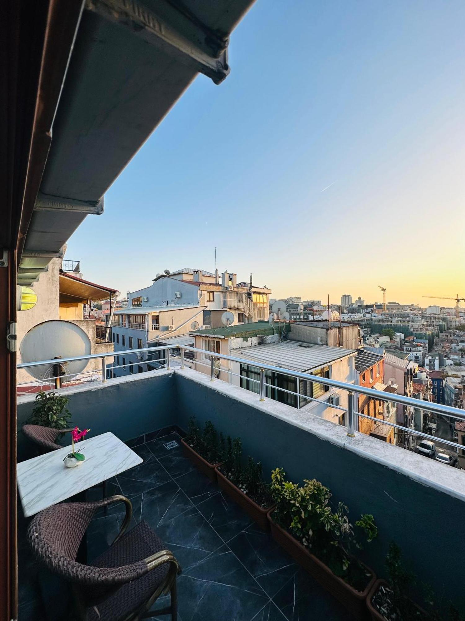 Taksim La Serena Hotels Istambul Exterior foto